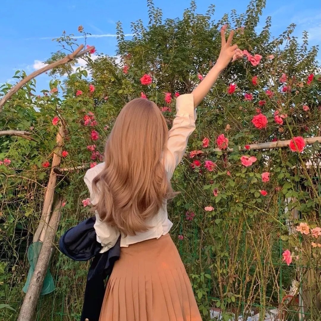 穿书富家妯娌我和闺蜜齐上阵